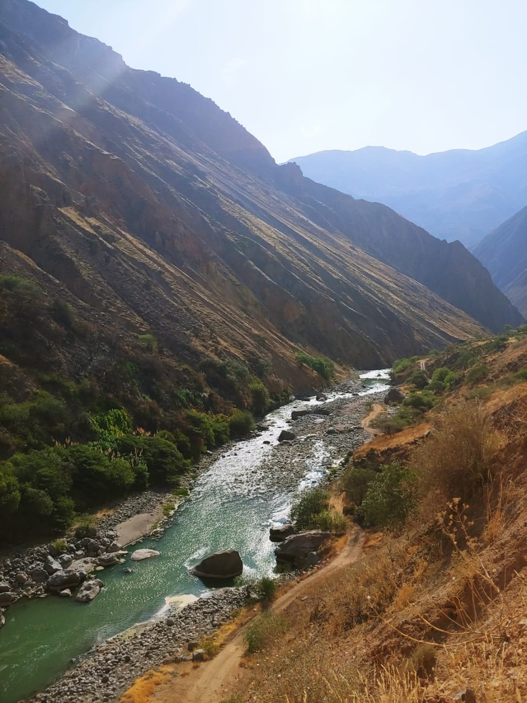 Bergfluss Peru